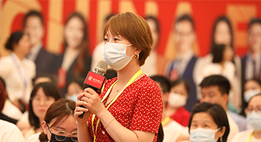 ���W(xu��)���V־���І�����˼ �����ڡ�׿Խ�M���I(l��ng)��(d��o)��ϵ�y(t��ng)���n���еČW(xu��)��(x��)����