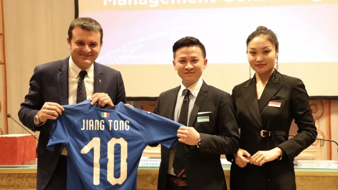 ����Ӣ���L����������hԺ����ͩ�@ٛ����������10̖����