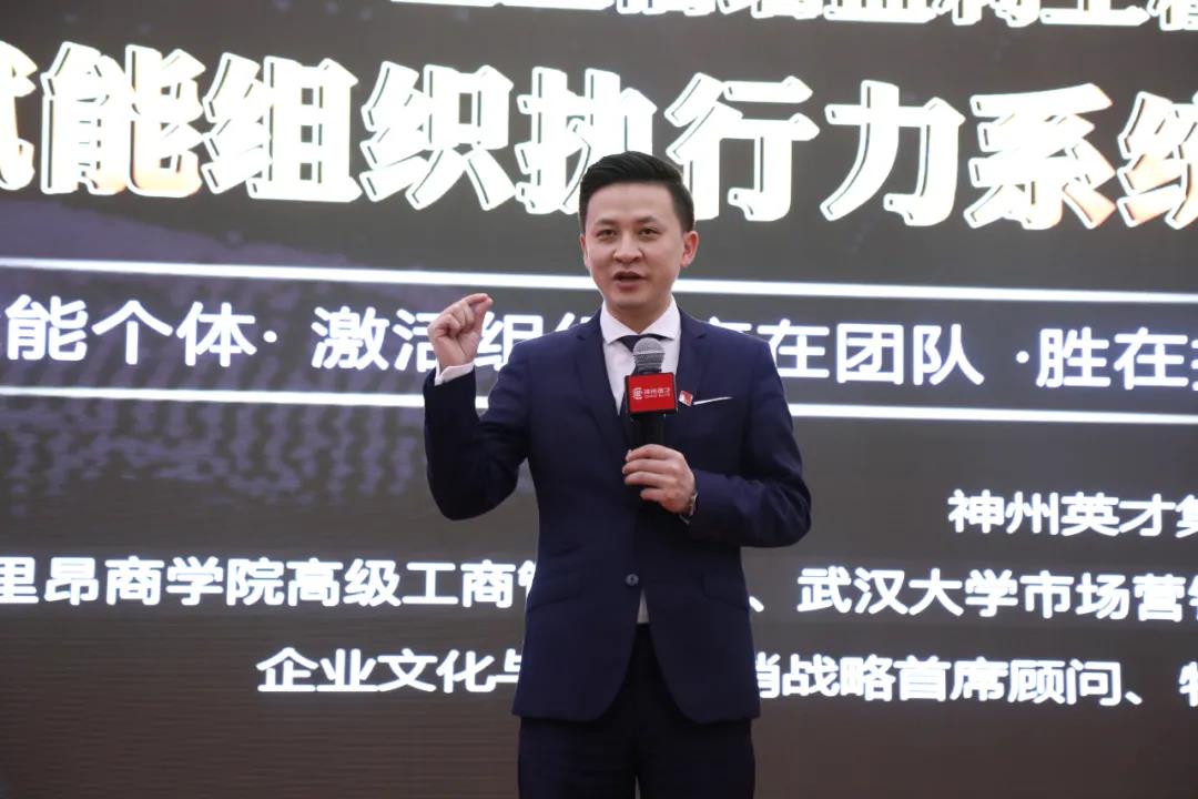 ���˕r(sh��)�D����ͩ����(du��)��(n��i)�x�܆T�����L����(du��)�ℓ(chu��ng)��͑�r(ji��)ֵ