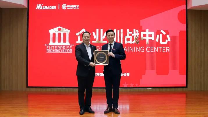 ����ף�R���v��I(y��)Ӗ��(zh��n)������ʽ����